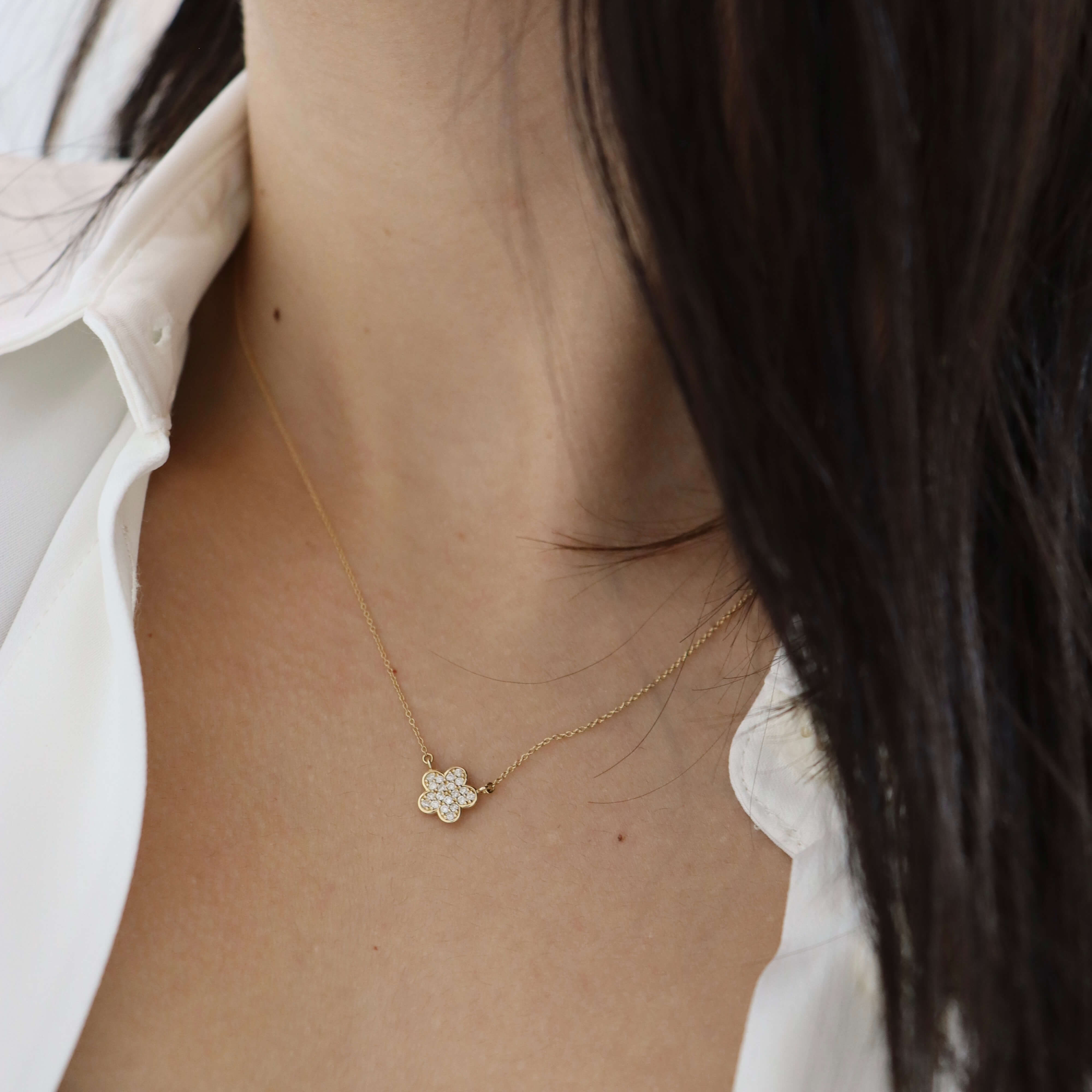 14K Flower Diamond Necklace Necklaces IceLink-CAL   